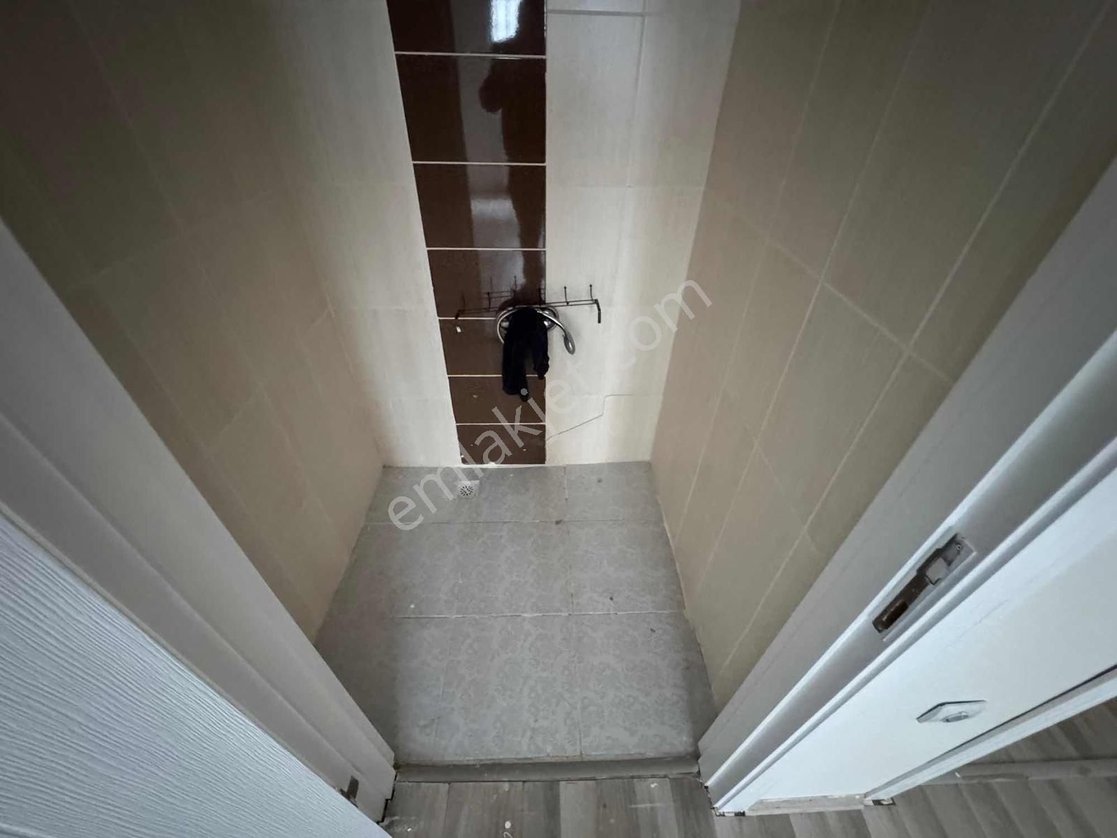 Şentürk Gayrimenkul'den **3+1**masrafsız//kilerli//çift Banyolu - Görsel 3