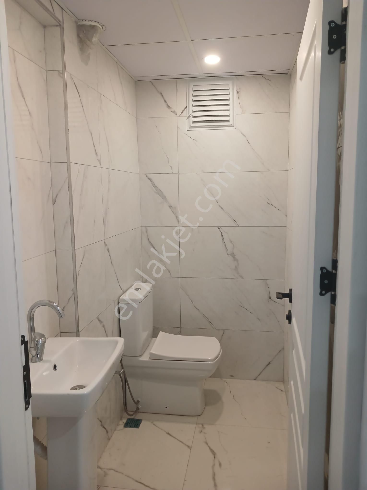 Kaçırmayın Tepebaşı Mamure Mah. Çarşıya Yakın Satılık 2+1 Bakımlı Daire - Görsel 31