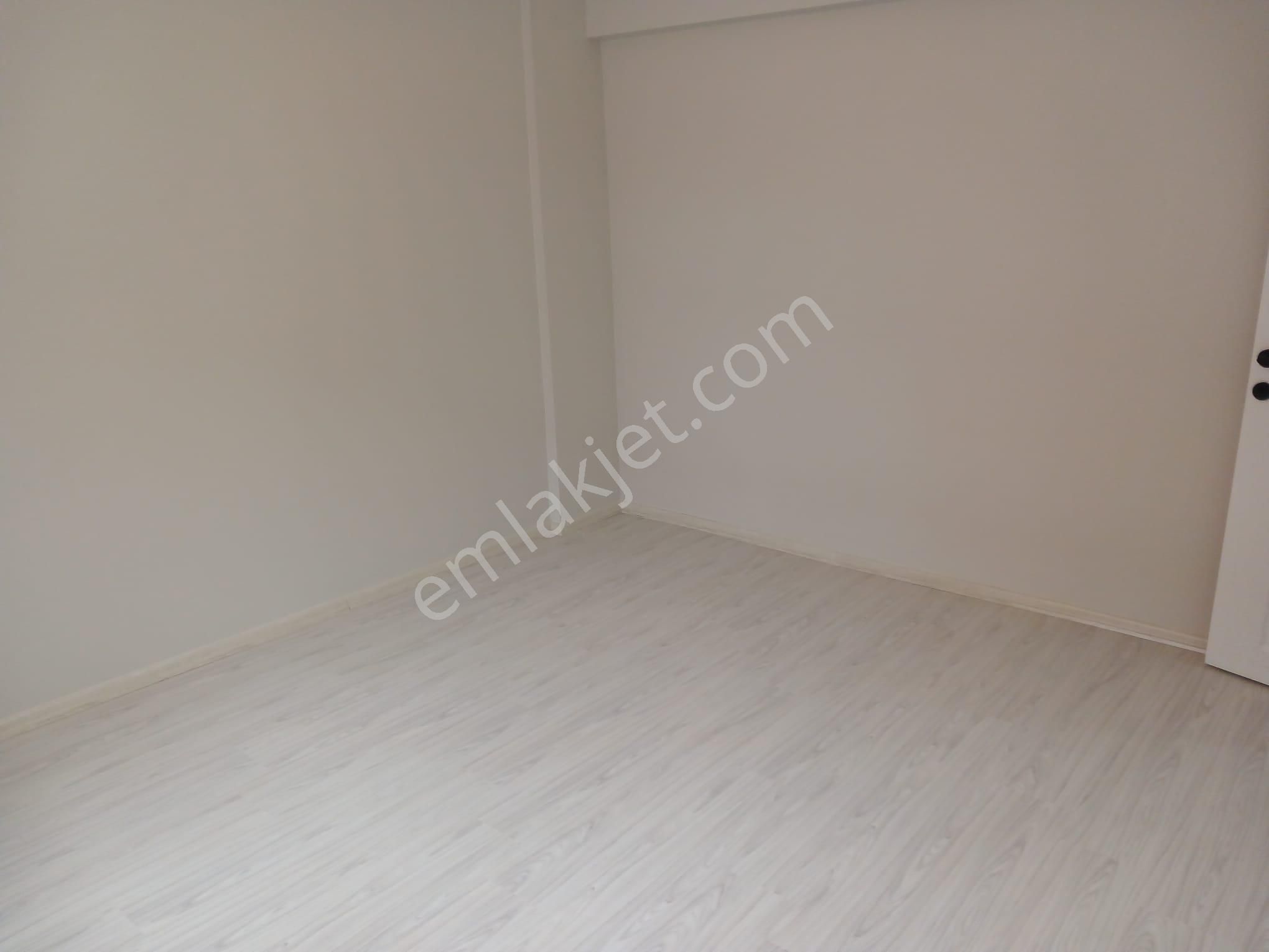 Kaçırmayın Tepebaşı Mamure Mah. Çarşıya Yakın Satılık 2+1 Bakımlı Daire - Görsel 24