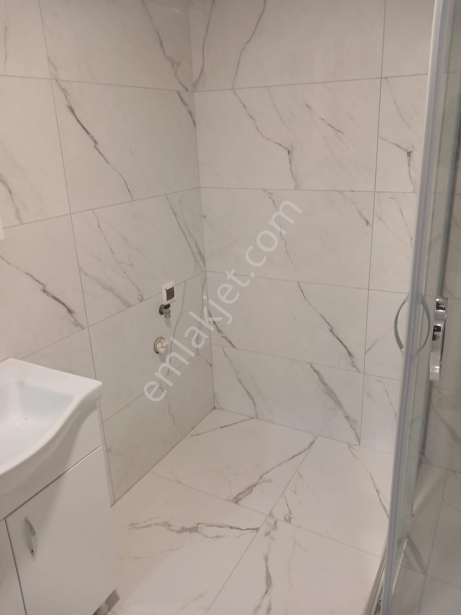 Kaçırmayın Tepebaşı Mamure Mah. Çarşıya Yakın Satılık 2+1 Bakımlı Daire - Görsel 25