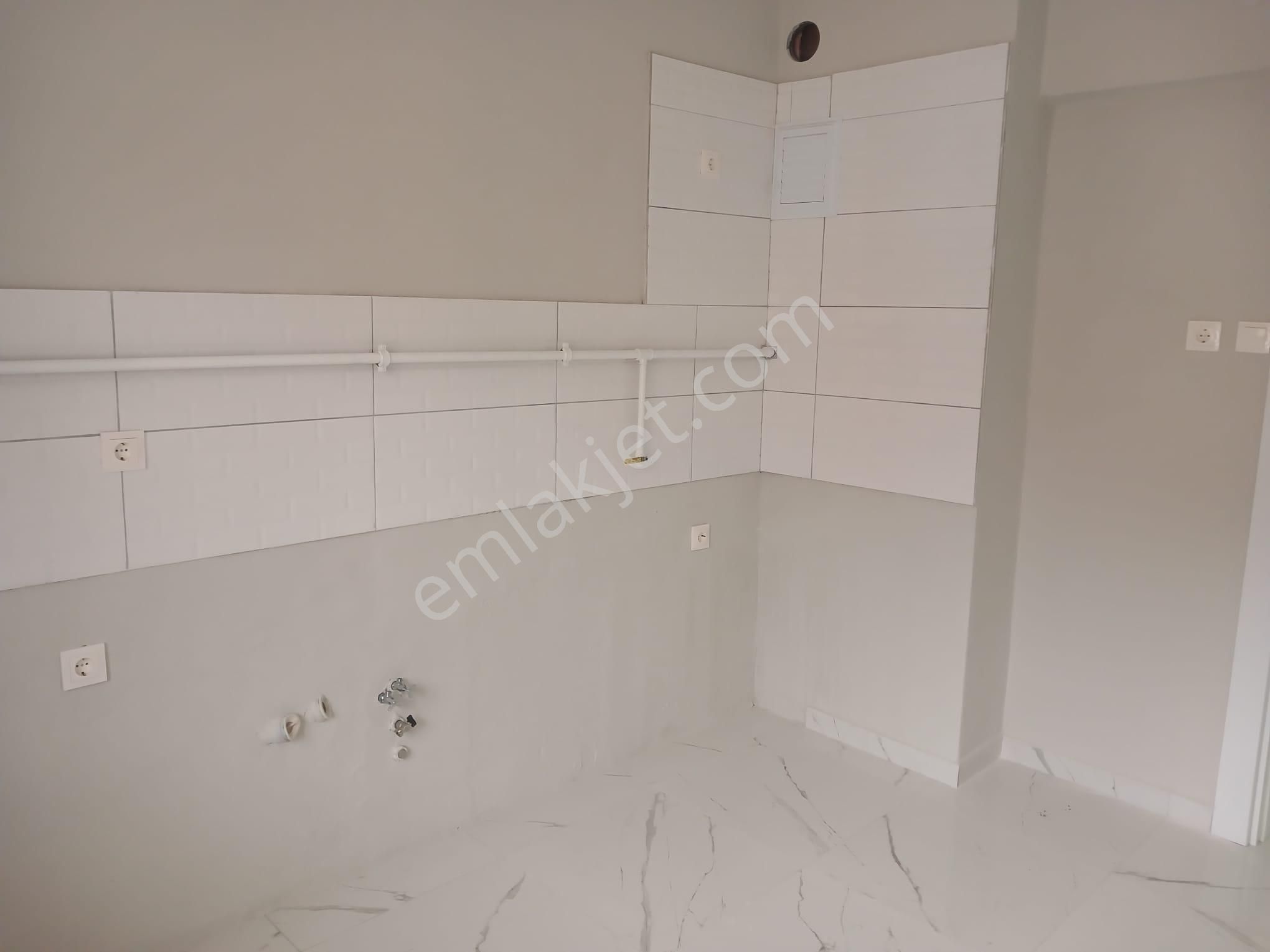 Kaçırmayın Tepebaşı Mamure Mah. Çarşıya Yakın Satılık 2+1 Bakımlı Daire - Görsel 3