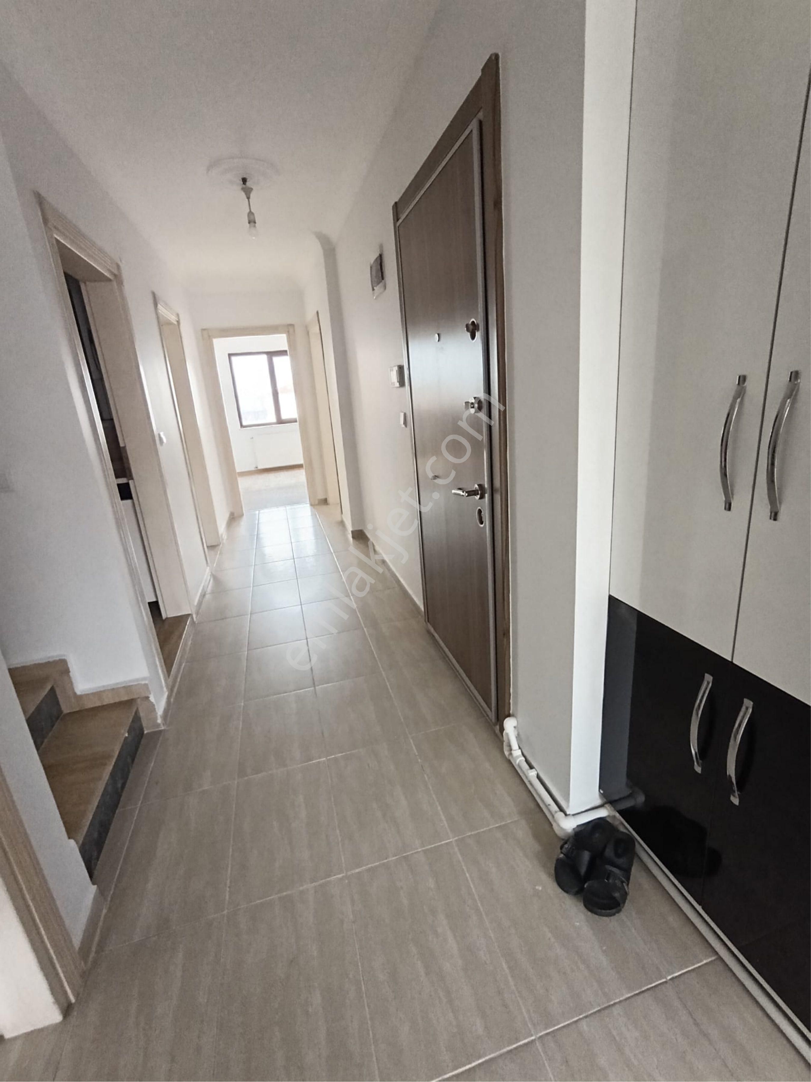 Bademalanında 3+1 Kiralık Daire - Görsel 5