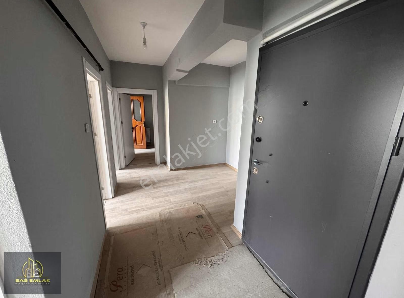 Hamitlerde Merkezi Konumda Satılık 2+1 | 75 M² Kullanışlı Daire - Görsel 2