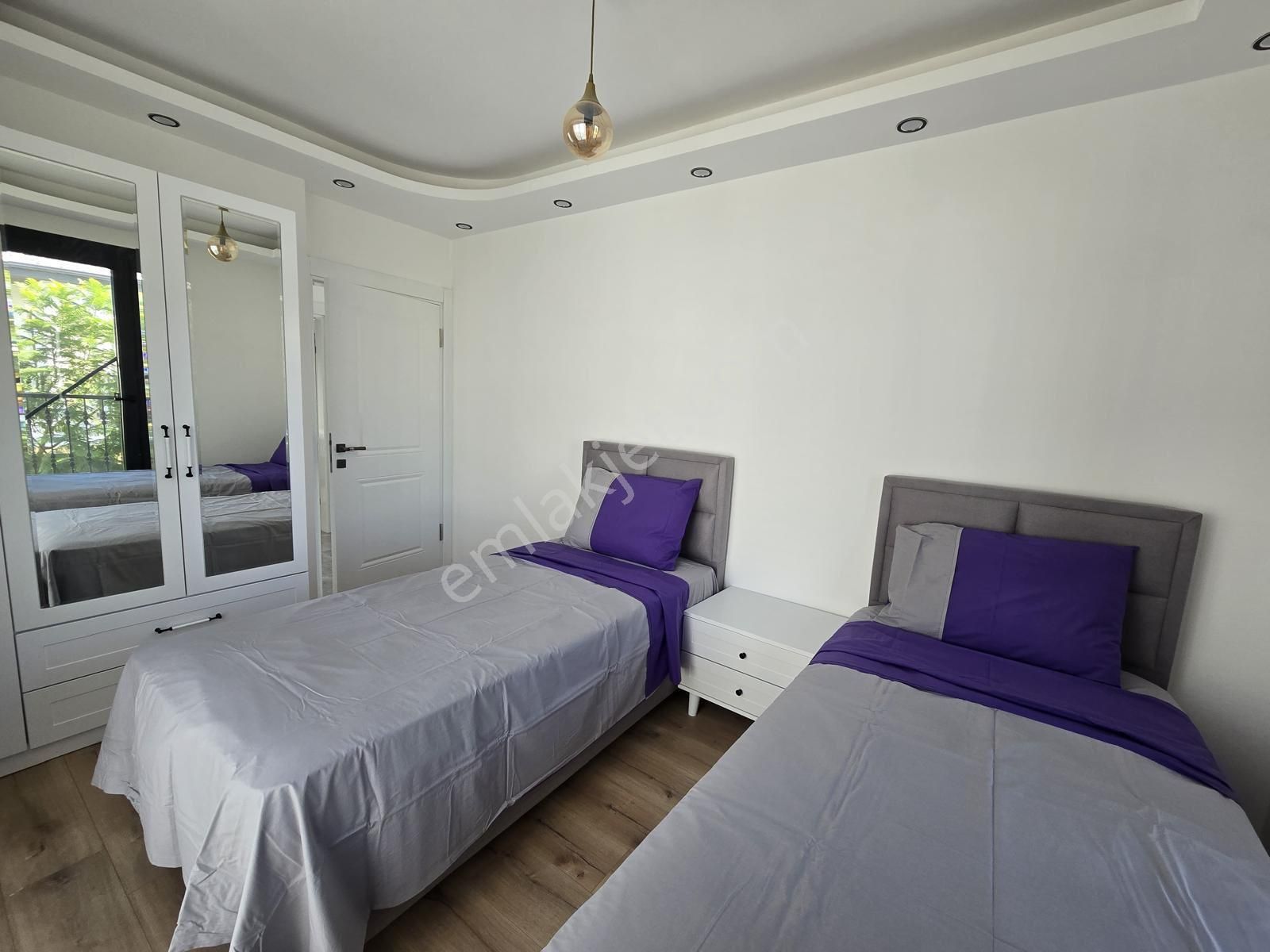 Efeler’de Tam Müstakil 260 M2 Arsa İçerisinde, Eşyalı Lüks Villa - Görsel 23