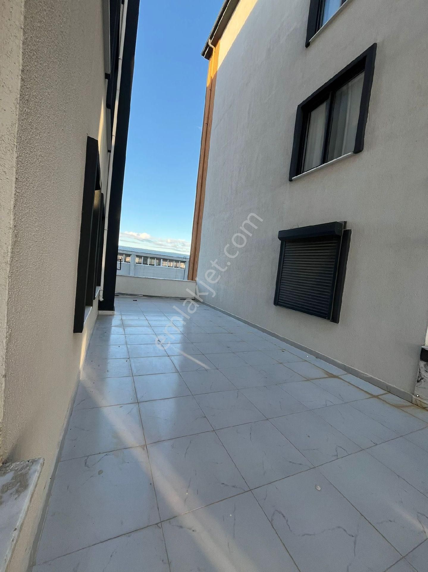 Burhaniye Hürriyet Mah. 3+1 Satılık Daire - Görsel 10