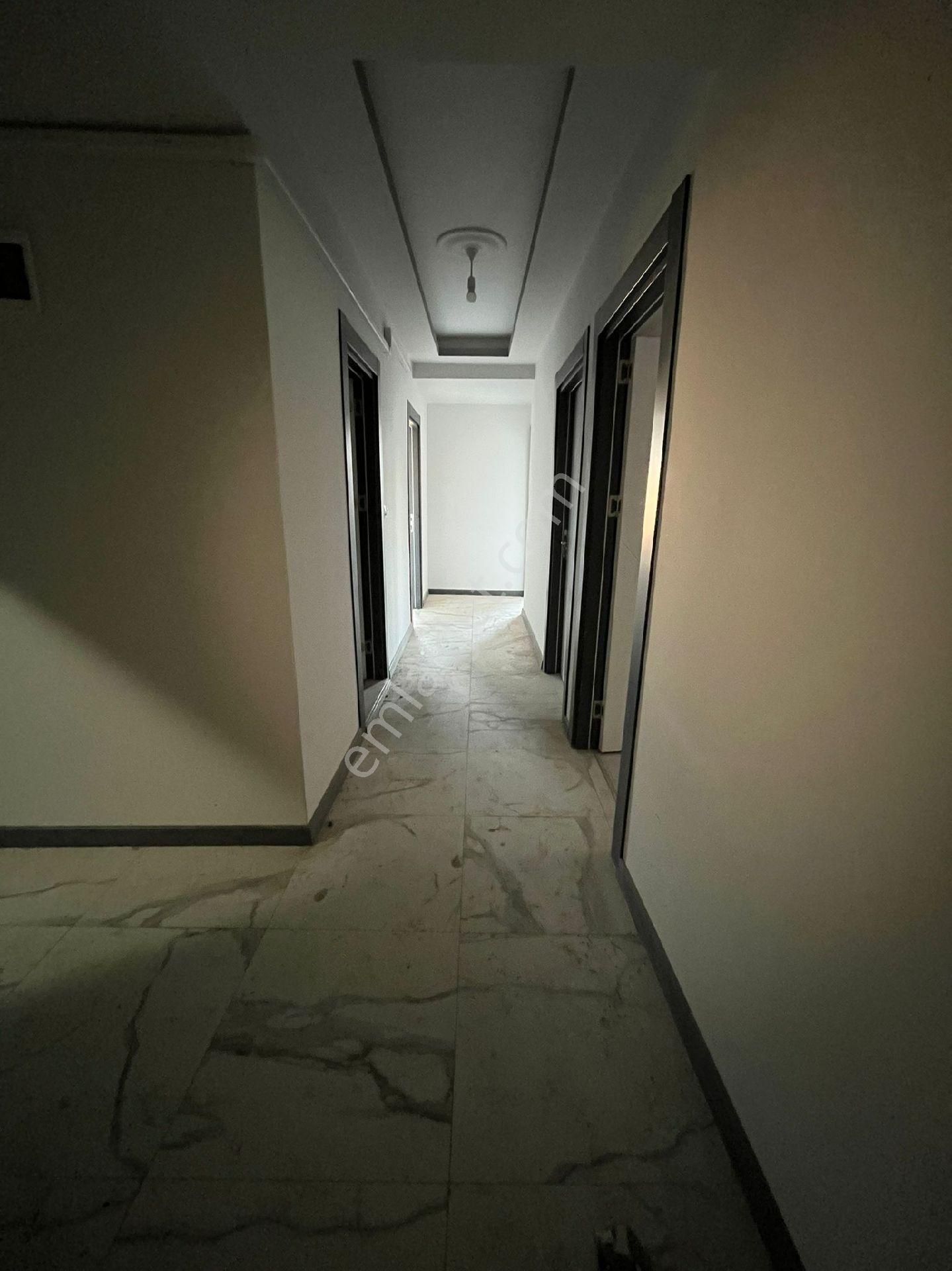 Burhaniye Hürriyet Mah. 3+1 Satılık Daire - Görsel 2