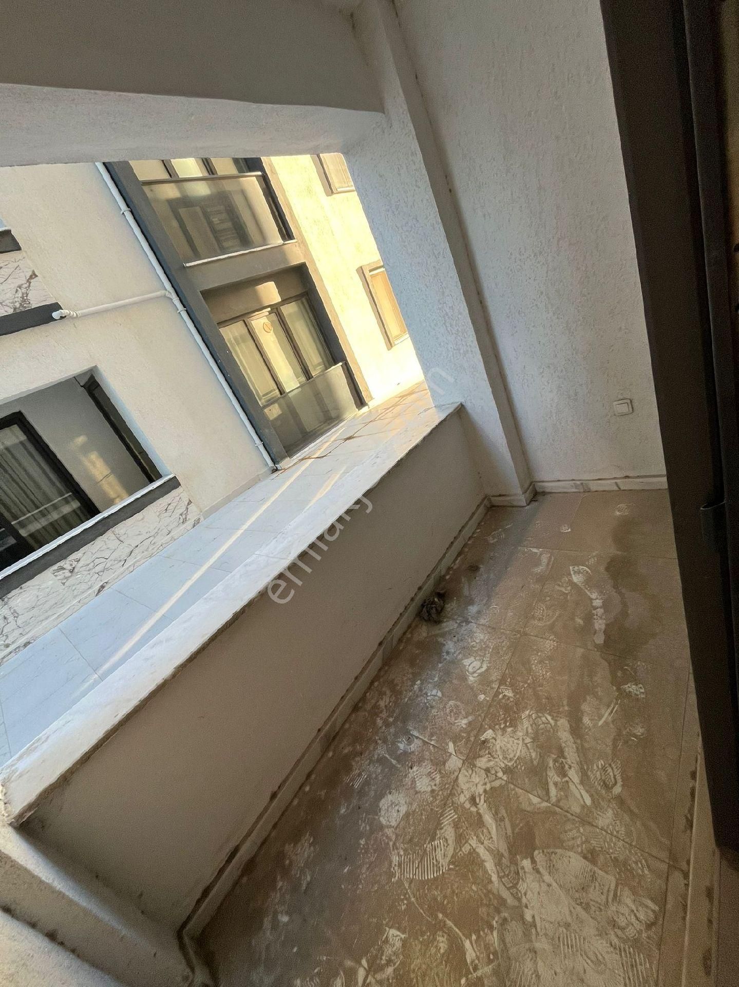 Burhaniye Hürriyet Mah. 3+1 Satılık Daire - Görsel 8