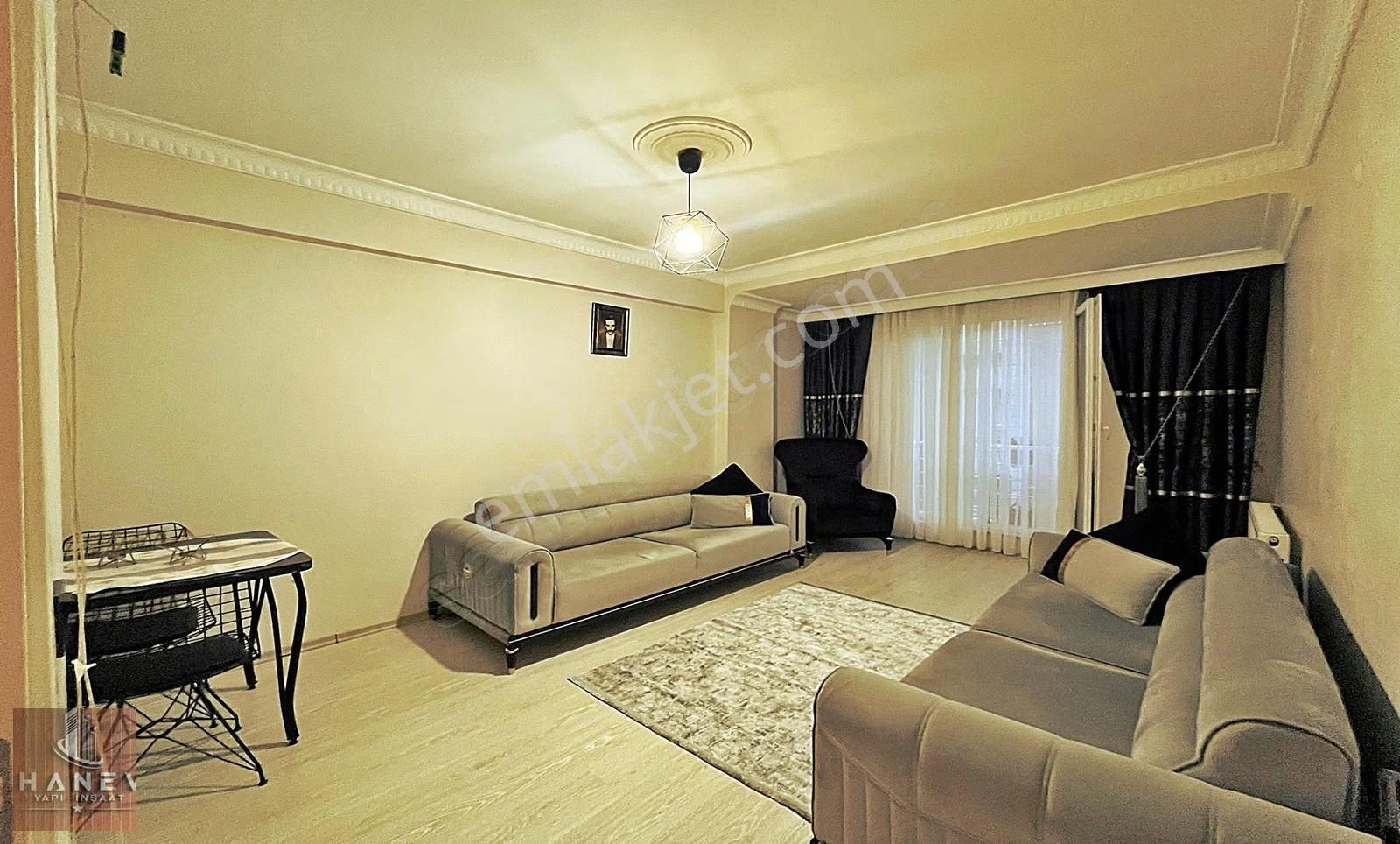 Çınar Mahallesinin En Uygunu 2+1 Geniş Lüks Satılık Daire