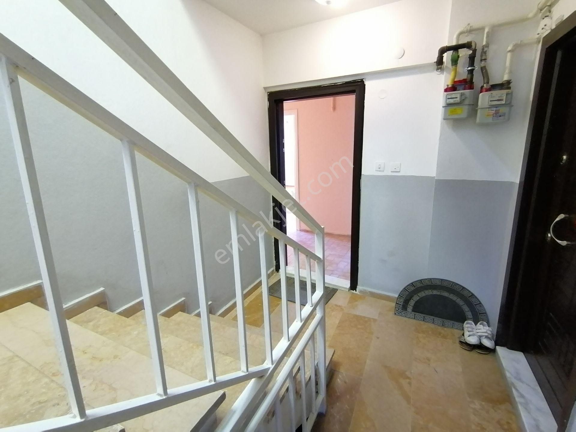Şanlı Emlaktan.. Çınarcık Harmanlar Mh.'de ,sahile Çok Yakın, / 2+1 / 100m2 / Doğalgazlı Daire - Görsel 23