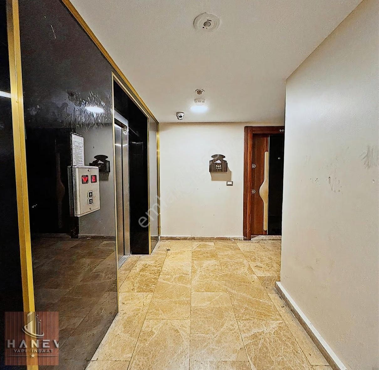 Hanev'den Satılık Eşyalı Lüks Daire Metrobüse Yürüme Mesafesinde - Görsel 26