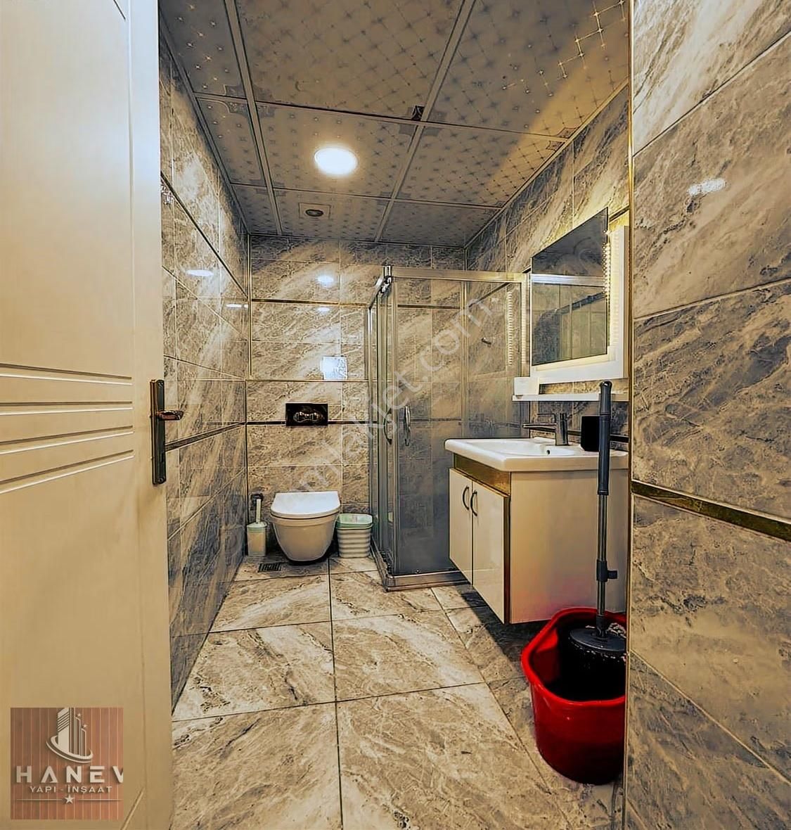 Hanev'den Satılık Eşyalı Lüks Daire Metrobüse Yürüme Mesafesinde - Görsel 21