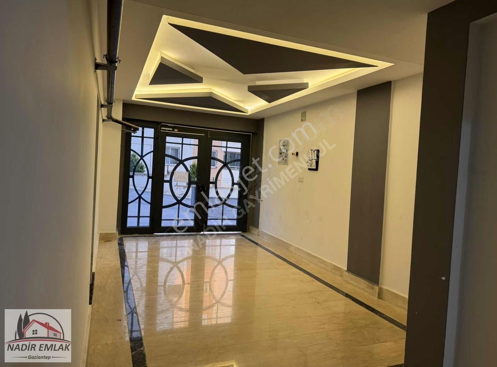 Nadir Emlaktan Bahçeşehir Koleji Ykn Uygun Sıfır 3+1 Daire