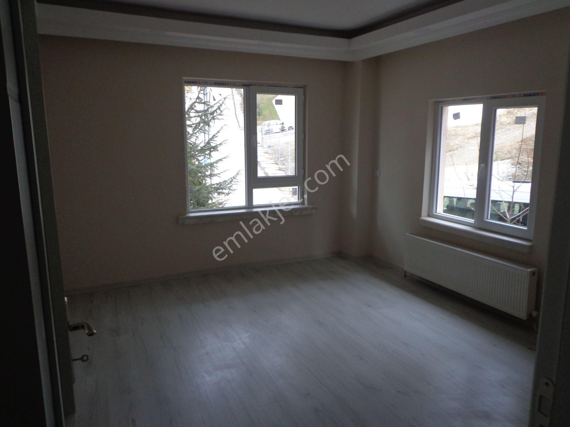 Huzur Mah.yüksek Giriş Yapılı Masrafsız Daire 65 M2 - Görsel 4