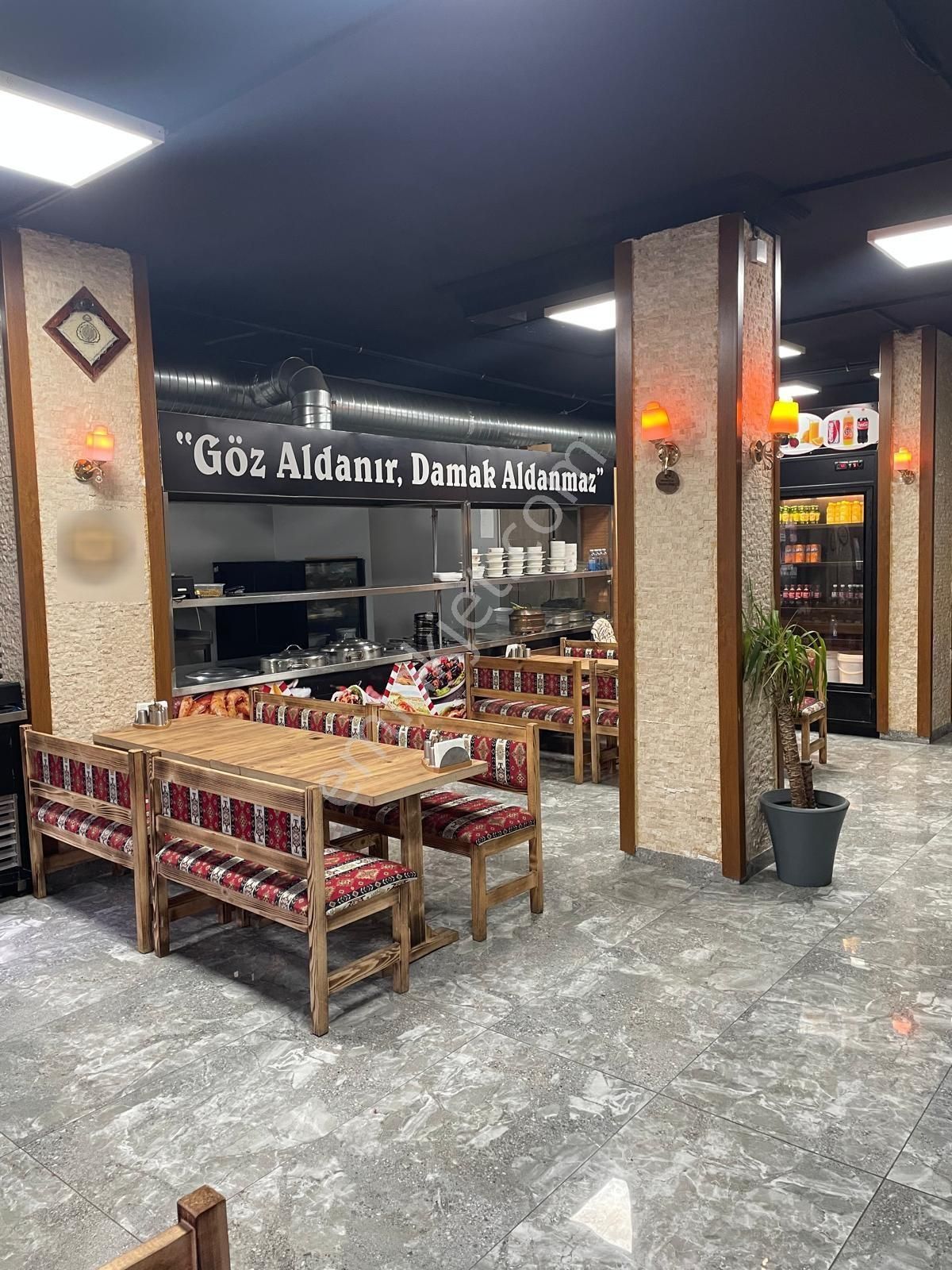 Tuzlada Merkezi Konum Marka Değeri Olan Hazır Restoran İş Yeri - Görsel 17