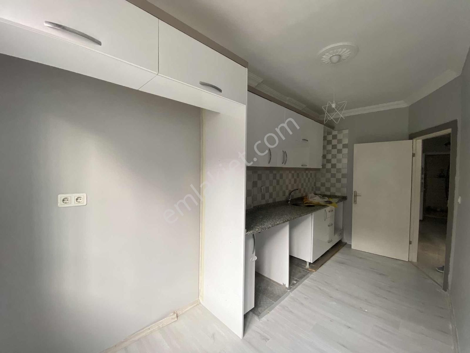 Muratpaşa Konuksever'de Kiralık 2+1 Yüksek Giriş Daire - Görsel 15