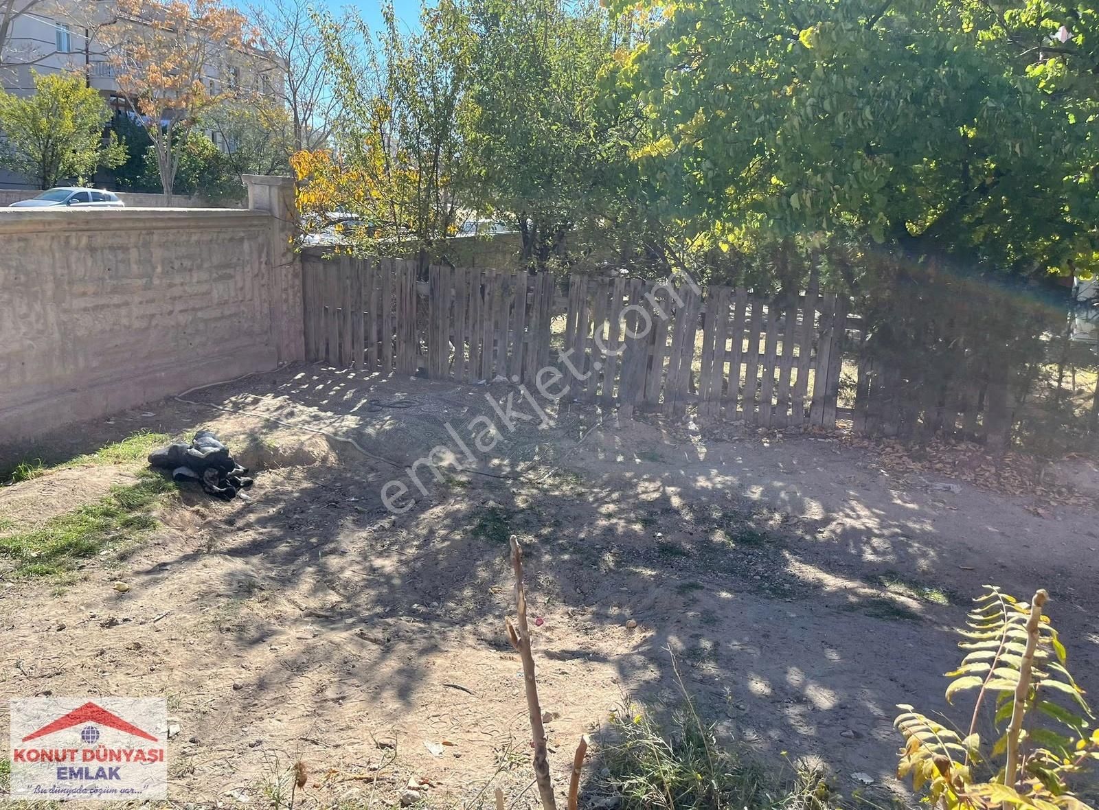 Bosnada Üniversite Yakın Her Kat Tek Daire 3 Katlıda 3 Kat Dair - Görsel 5