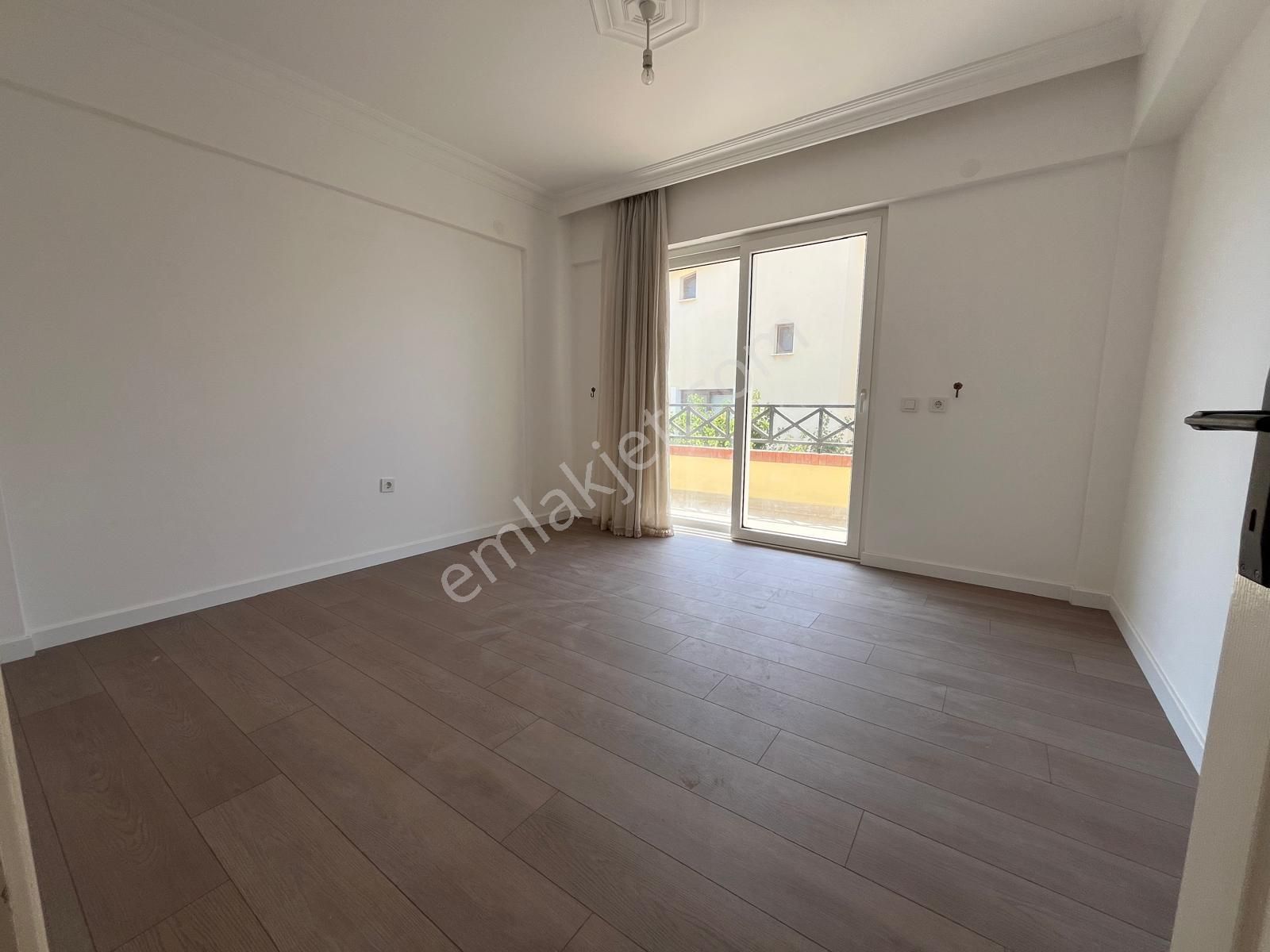 🏡 Çamlık Mahallesi’nde Denize Yakın | Havuzlu Sitede 4+1 Geniş Teraslı Dubleks 🌊-95 - Görsel 9