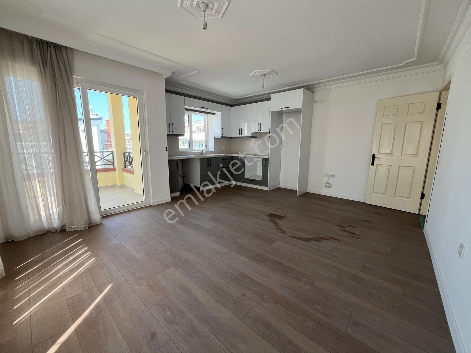 🏡 Çamlık Mahallesi’nde Denize Yakın | Havuzlu Sitede 4+1 Geniş Teraslı Dubleks 🌊-95 - Görsel 7