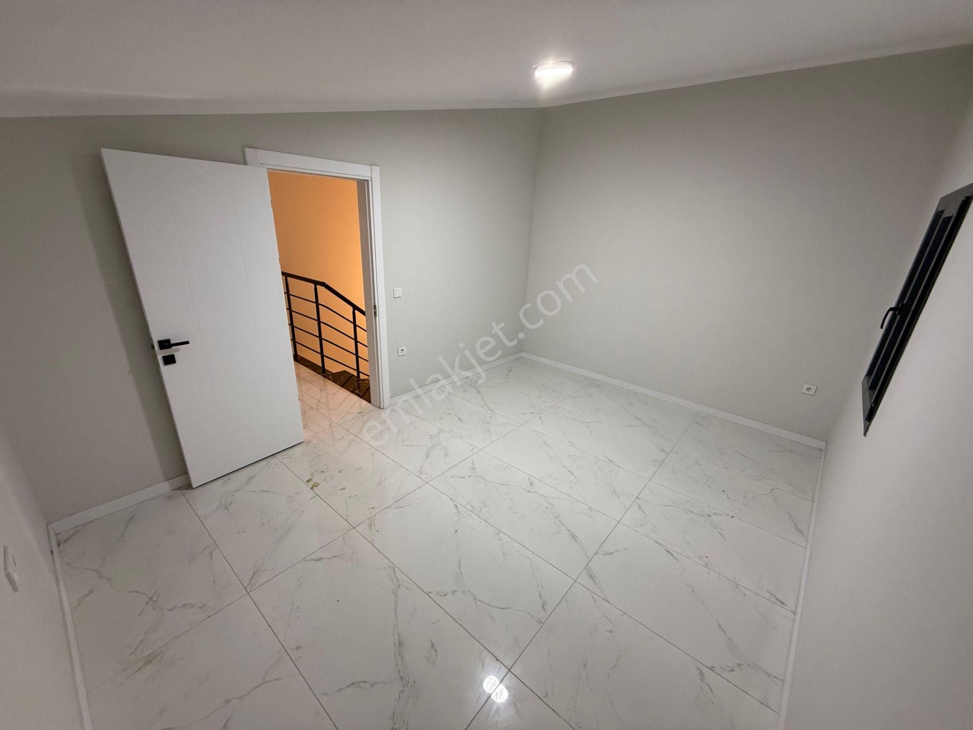 İzmir Dikili Gazipaşa Mahallesinde Satılık 2+1 Dubleks Daire - Görsel 20