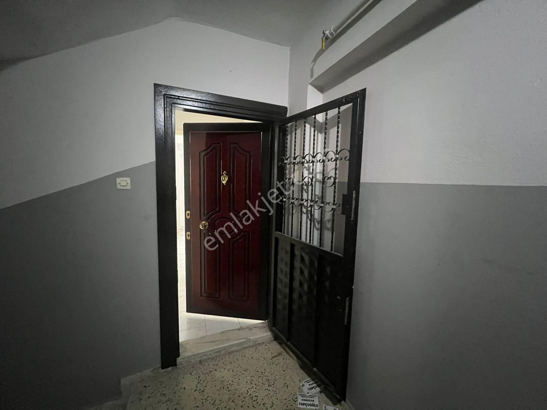 Acill Buca Hürriyet Mah.de 2+1 120m2 Ayrı Mutfak Arakat Satılık Daire - Görsel 26