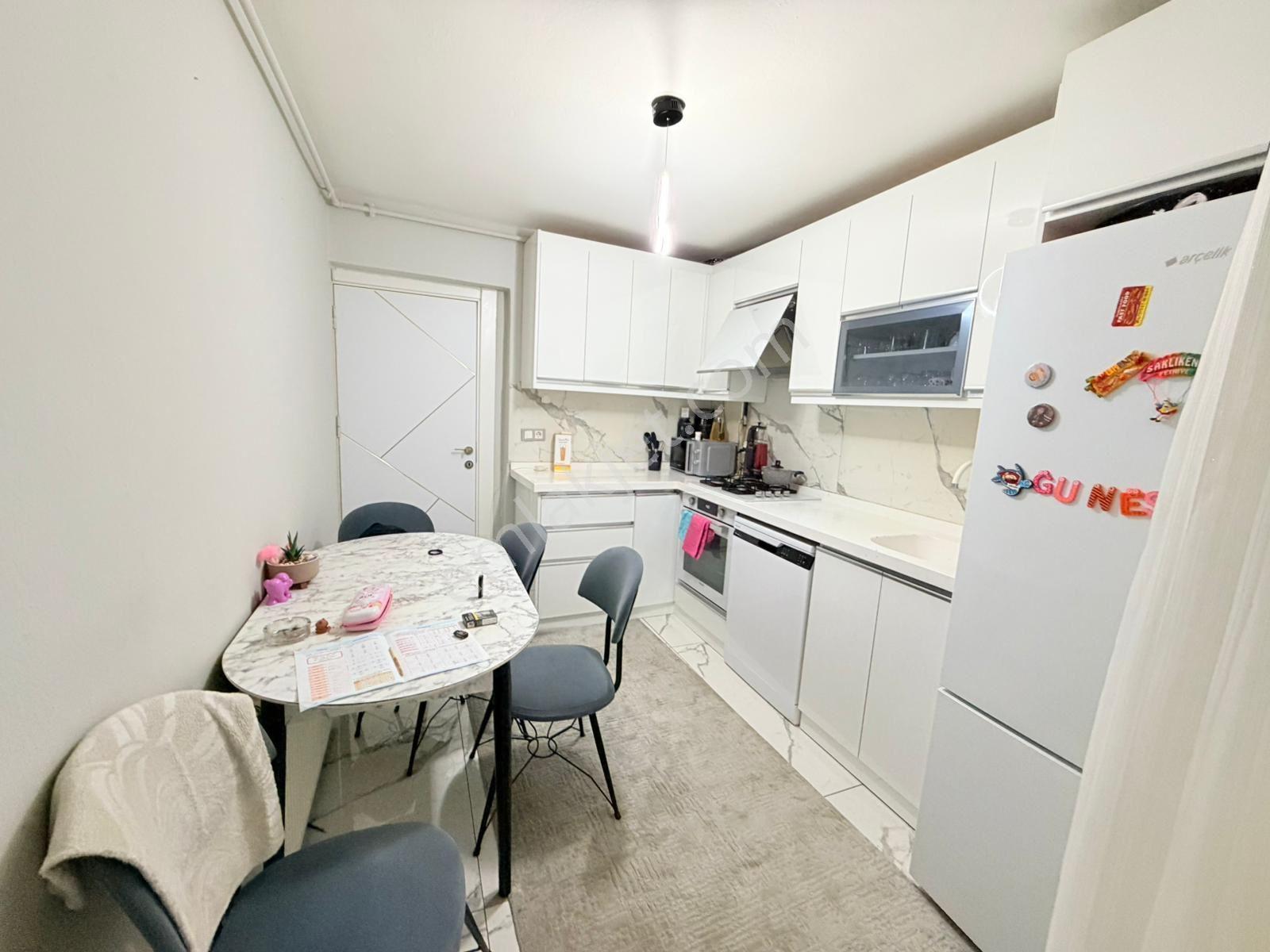 🏡yeni Mahalle Mahallesi 🏡 ✅2+1 100 M2 6 Katlının 1 Katı Arakat ❇️kombi Petekli Full Özelikli - Görsel 3