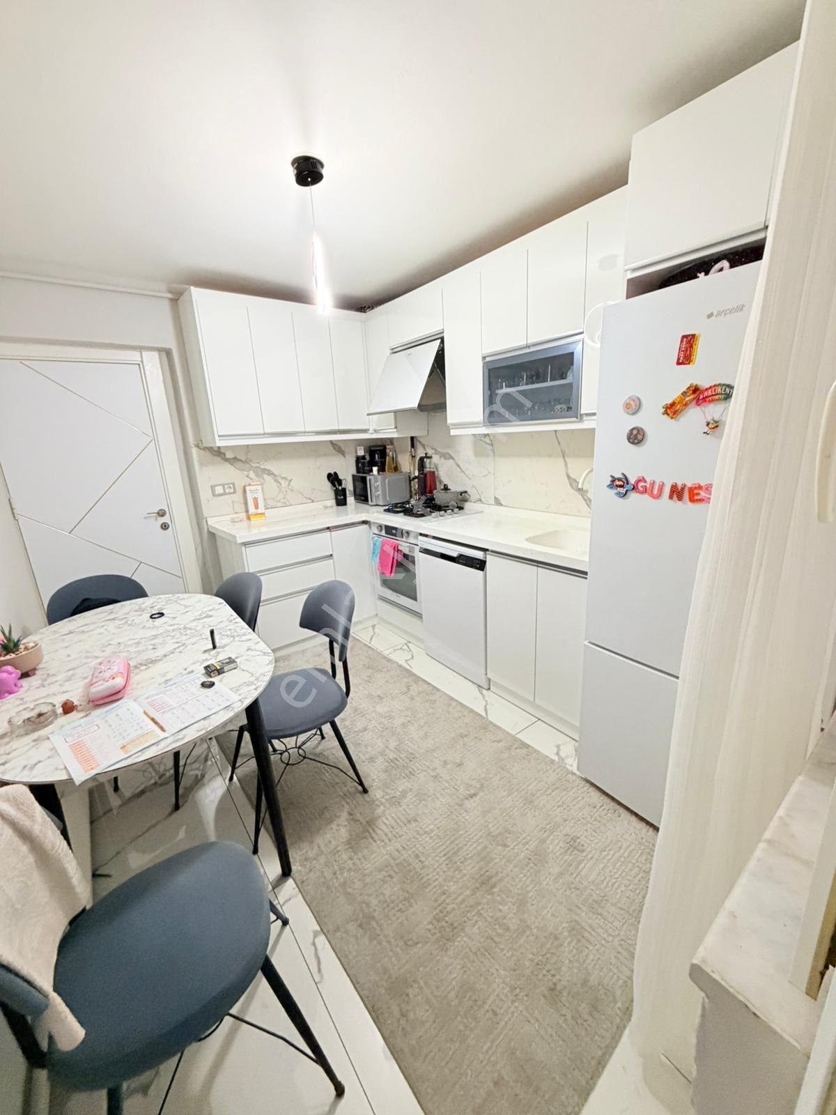🏡yeni Mahalle Mahallesi 🏡 ✅2+1 100 M2 6 Katlının 1 Katı Arakat ❇️kombi Petekli Full Özelikli - Görsel 2