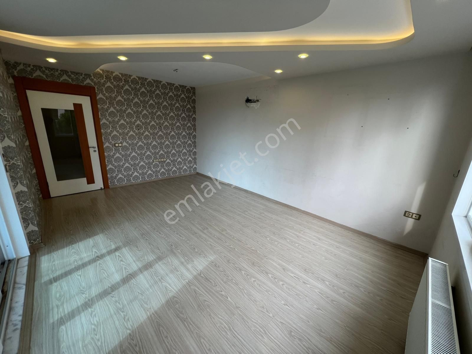 Gürselpaşa Mahallesi 3+1 Kapalı M. Kombili Doğalgazlı Cazip Kiralık Daire - Görsel 13