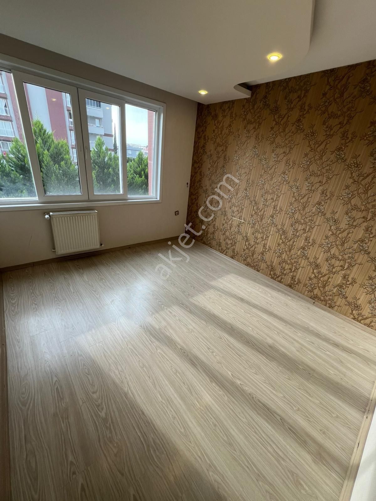 Gürselpaşa Mahallesi 3+1 Kapalı M. Kombili Doğalgazlı Cazip Kiralık Daire - Görsel 6