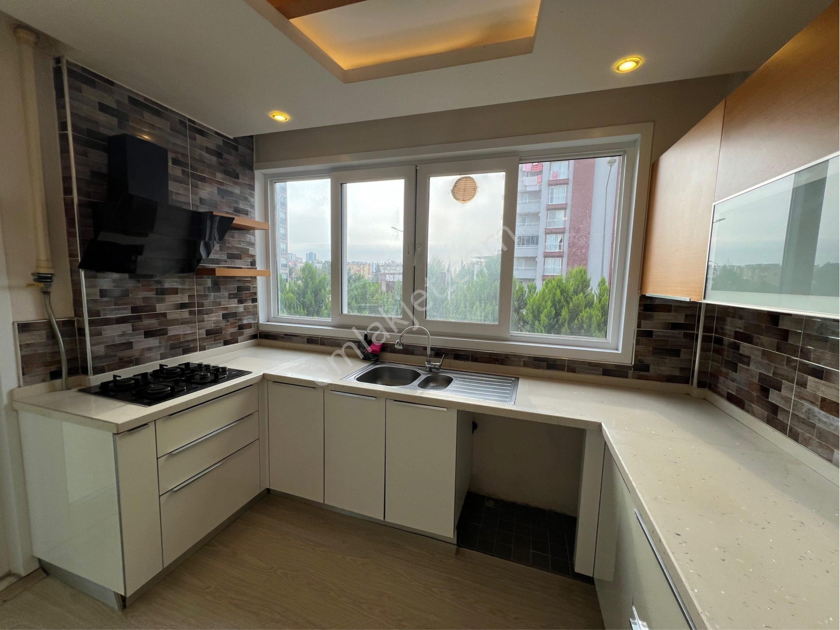 Gürselpaşa Mahallesi 3+1 Kapalı M. Kombili Doğalgazlı Cazip Kiralık Daire - Görsel 2