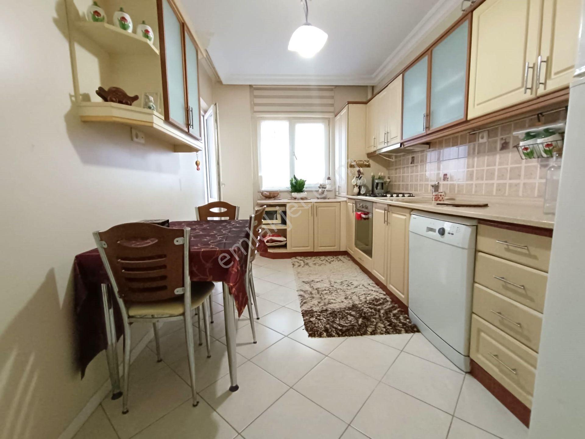 Tekirdağ Çorlu Kazimiye Mahallesinde 3+1 /136 M2 Ebeveyn Banyolu Site İçinde Satılık Daire - Görsel 17