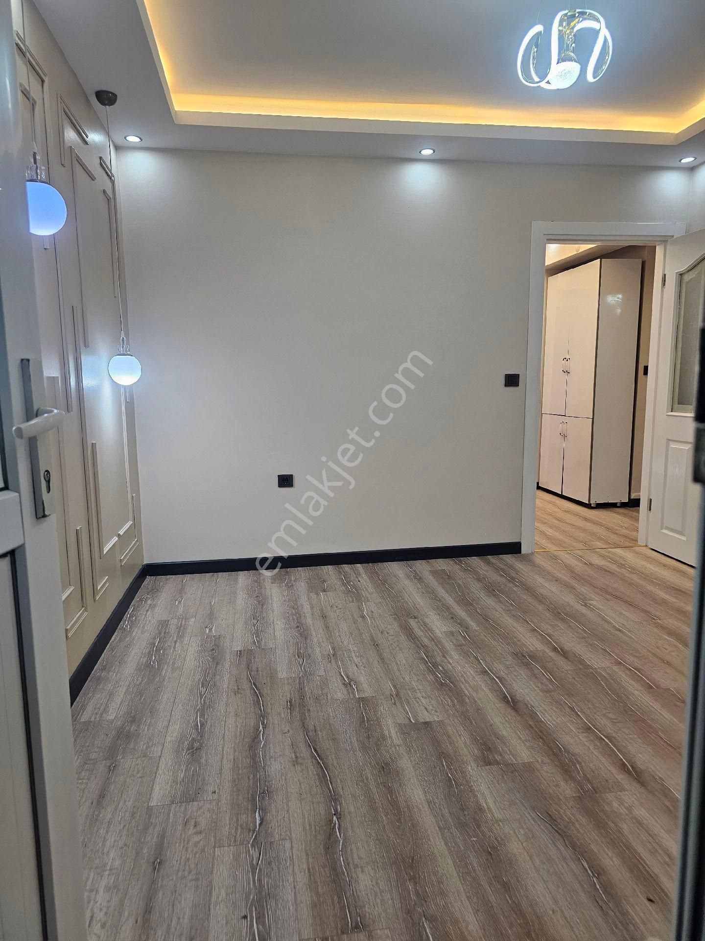 Mehterçeşme Satılık 2+1 Dekorlu Daire - Görsel 25