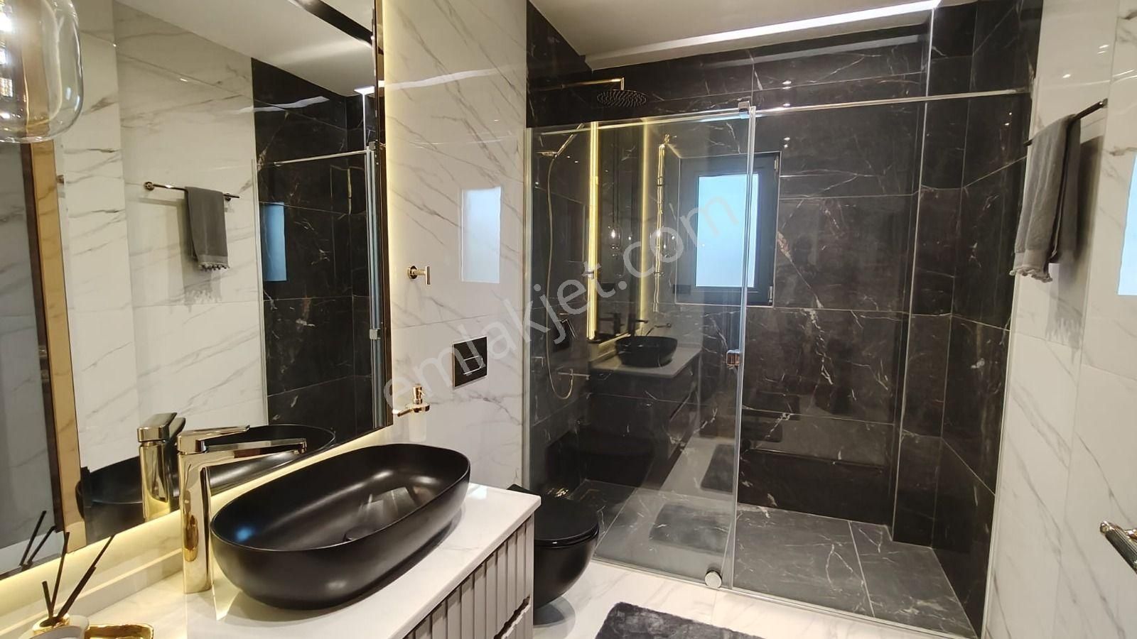 İstanbul Büyükçekmecede Satılık Havuzlu Sıfır Villa - Görsel 14