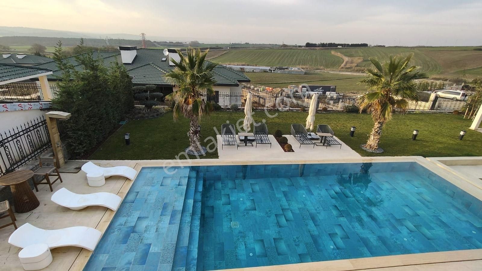 İstanbul Büyükçekmecede Satılık Havuzlu Sıfır Villa - Görsel 34