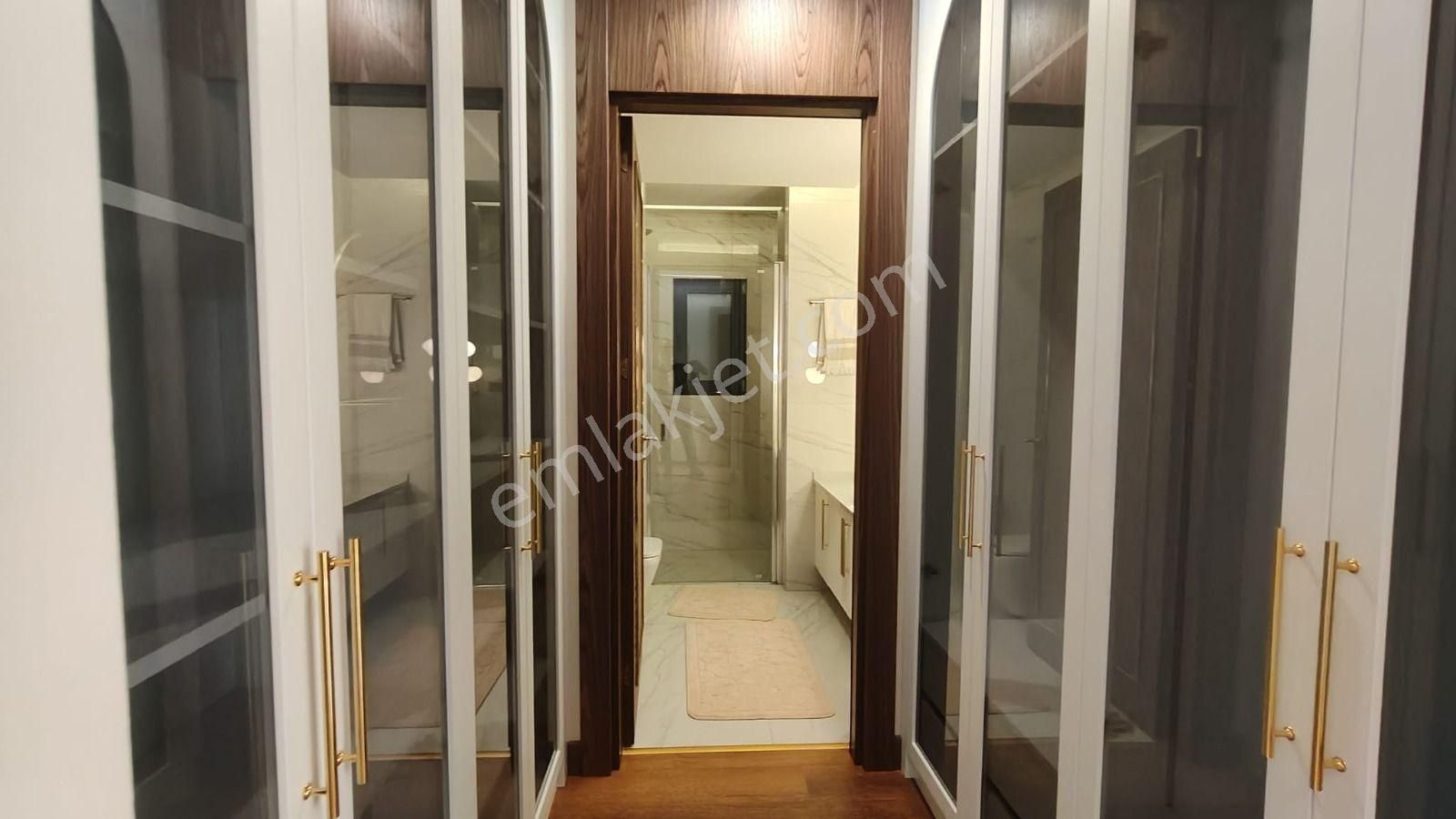 İstanbul Büyükçekmecede Satılık Havuzlu Sıfır Villa - Görsel 35