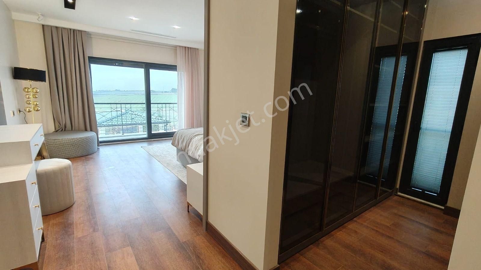 İstanbul Büyükçekmecede Satılık Havuzlu Sıfır Villa - Görsel 11