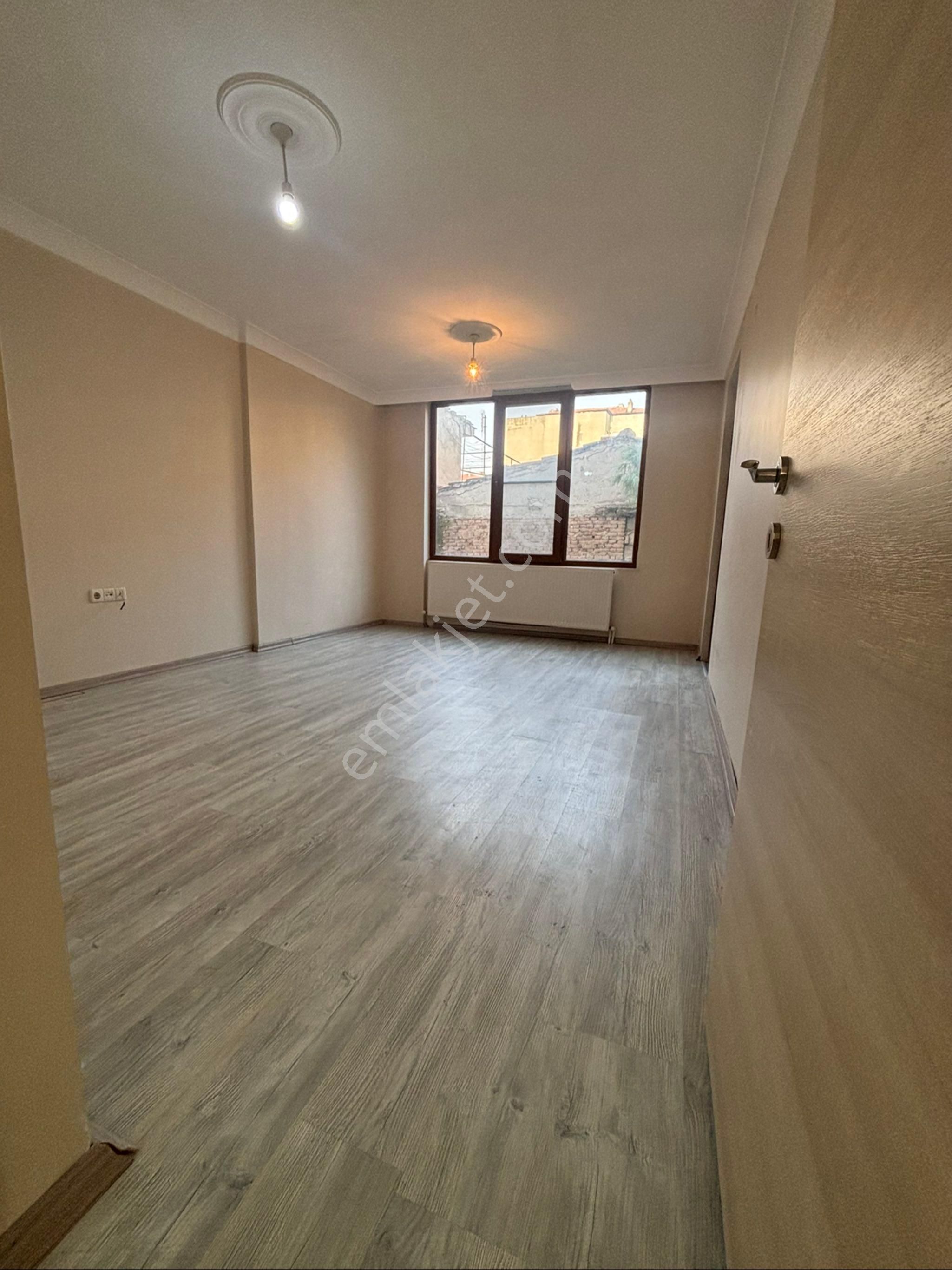 Balcity - Merkezi Konumda Kiralık 4+1 Daire - Görsel 25