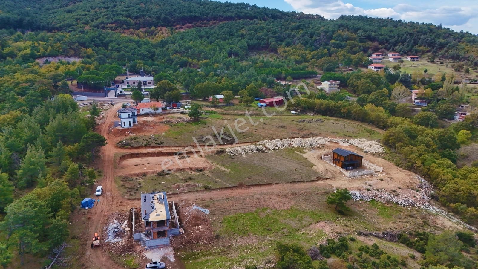 Çanakkale Merkez Kirazlı Köyünde 304 M2 İmarlı Satılık Arsa ! - Görsel 19
