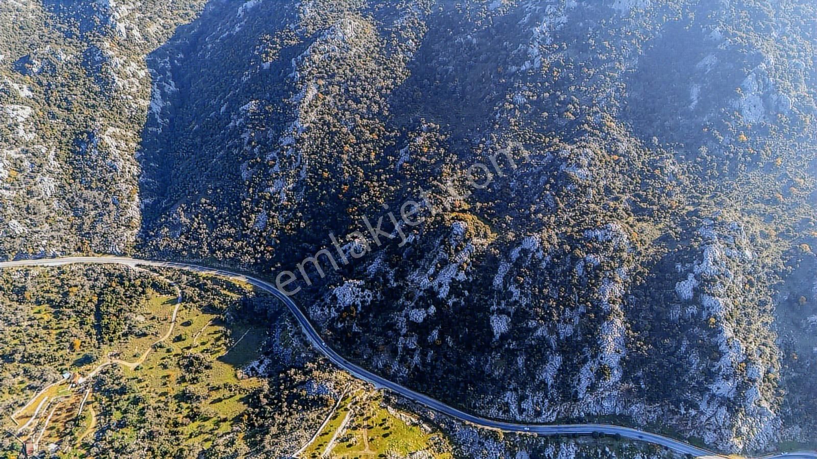 Marmaris Selimiyede Değerlenen Bölgede Yatırımlık Tarla - Görsel 23