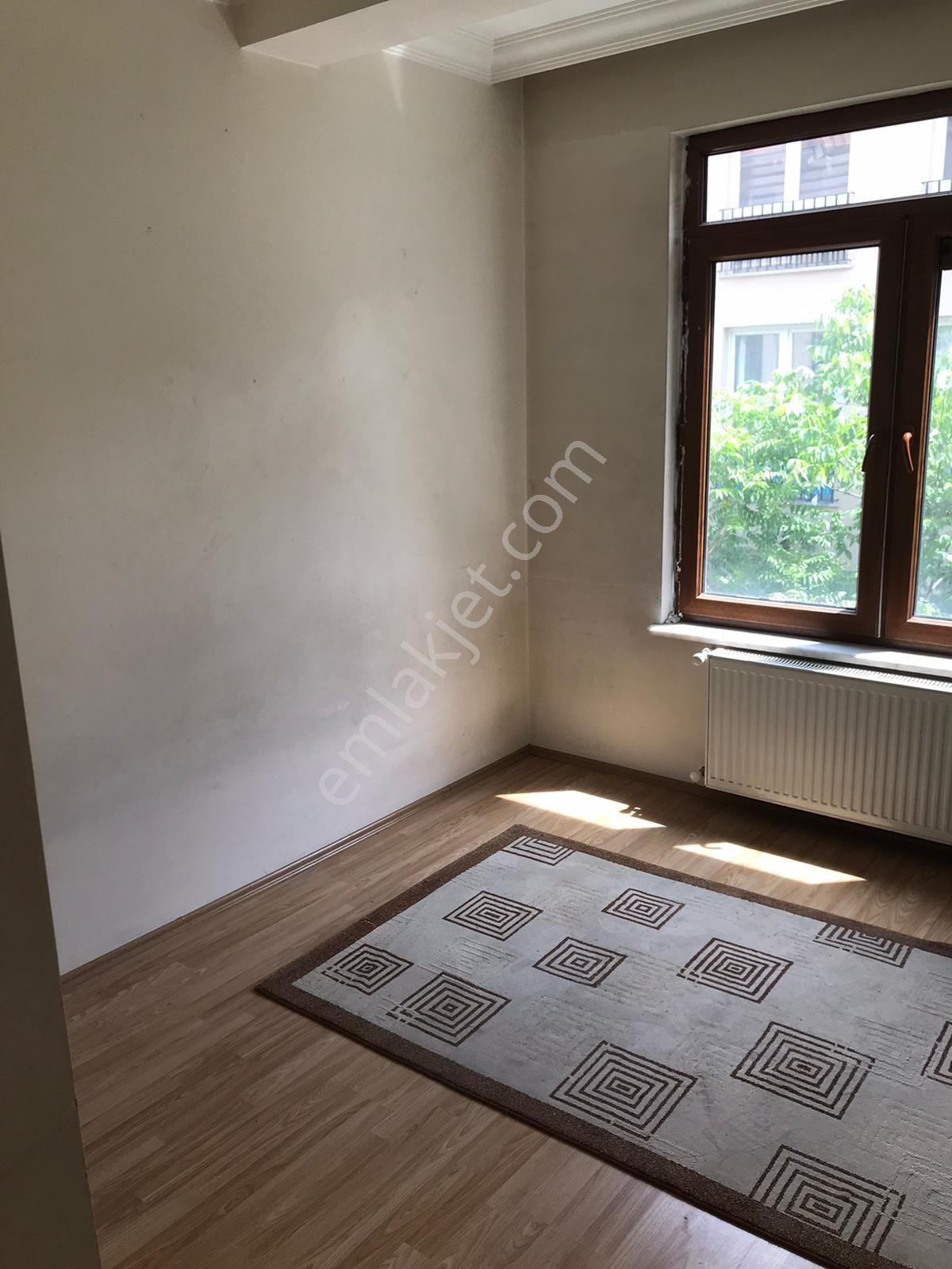 Nil Emlak Gyd Den Yenibağlarda Arakat Balkonlu 50m2 1+1 - Görsel 8