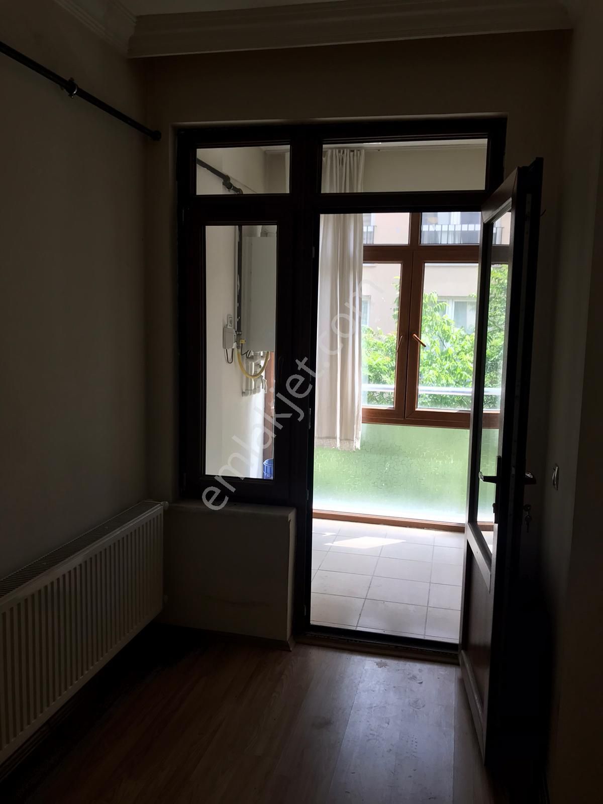 Nil Emlak Gyd Den Yenibağlarda Arakat Balkonlu 50m2 1+1 - Görsel 5