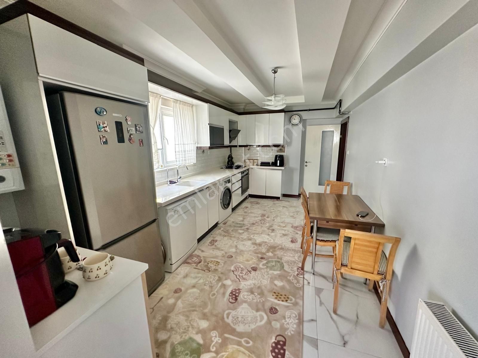 Etimesgut İstasyon Mah. Full Yapılı Geniş 4+1 Asansörlü Teras - Görsel 3