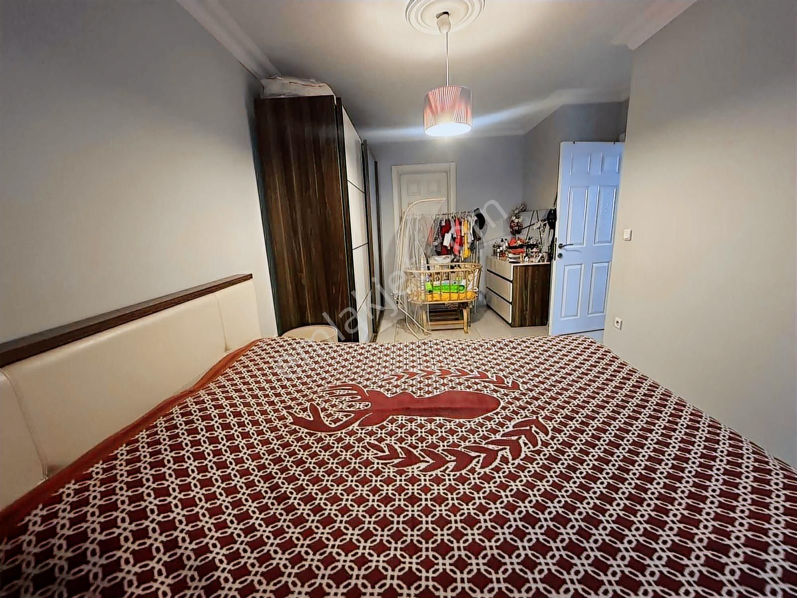 Yayla'da Merkezi Konumda Satılık 3+1 Daire - Görsel 13