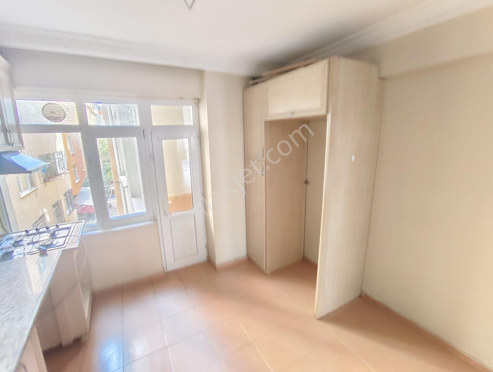 Köprü Emlaktan Satılık Cadde Üstü 110m2 3+1 Asansörlü 2.kat - Görsel 8