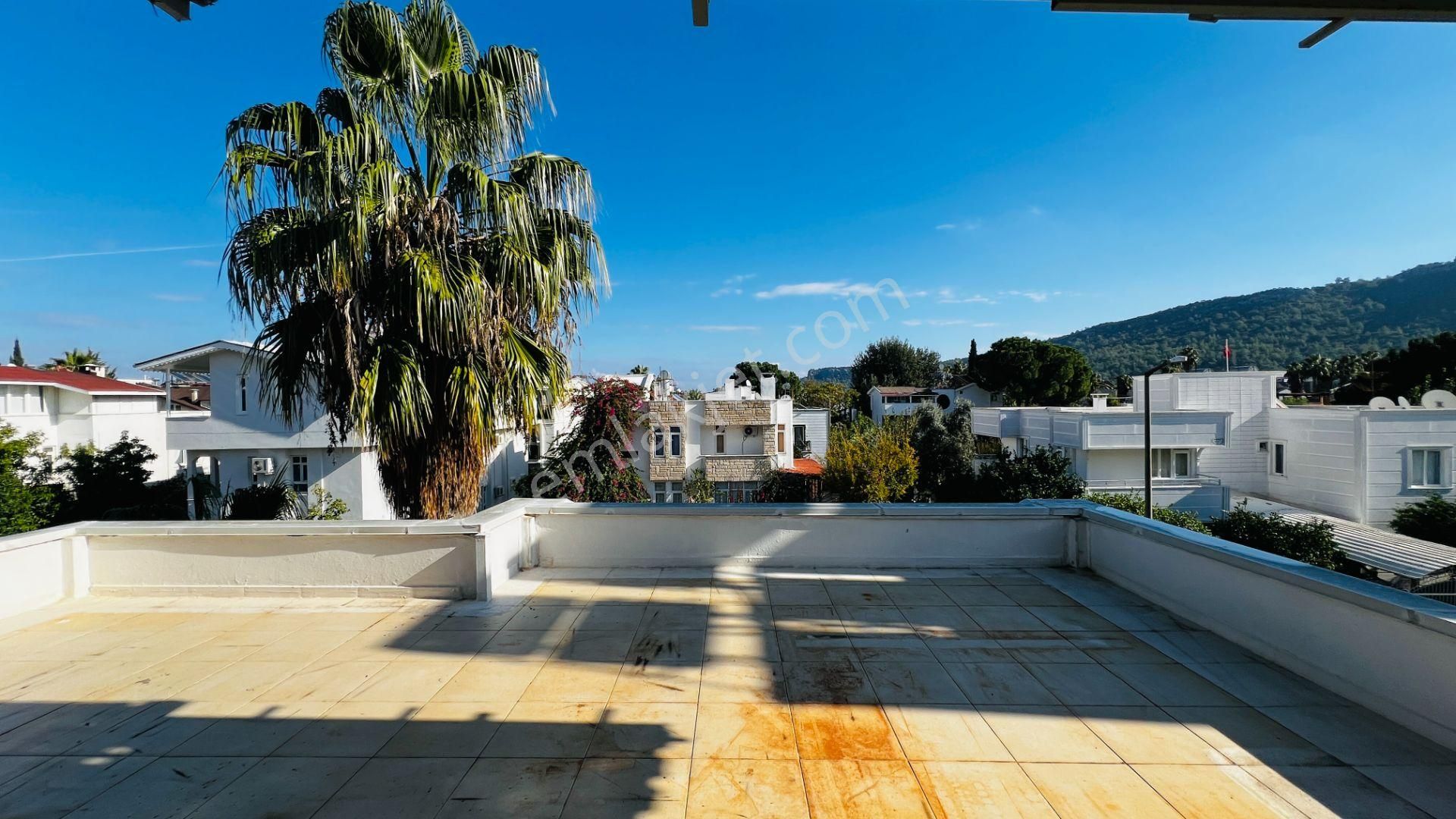 Yüksek Yatırım Potansiyeline Sahip Kemer Merkezde Satılık 4 Daireli Komple Bina - Görsel 8