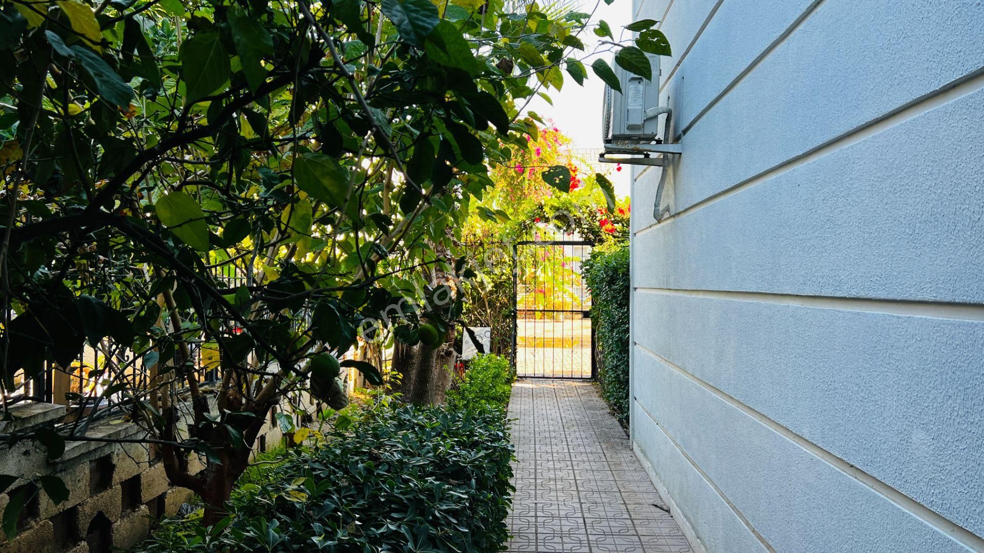 Yüksek Yatırım Potansiyeline Sahip Kemer Merkezde Satılık 4 Daireli Komple Bina - Görsel 5