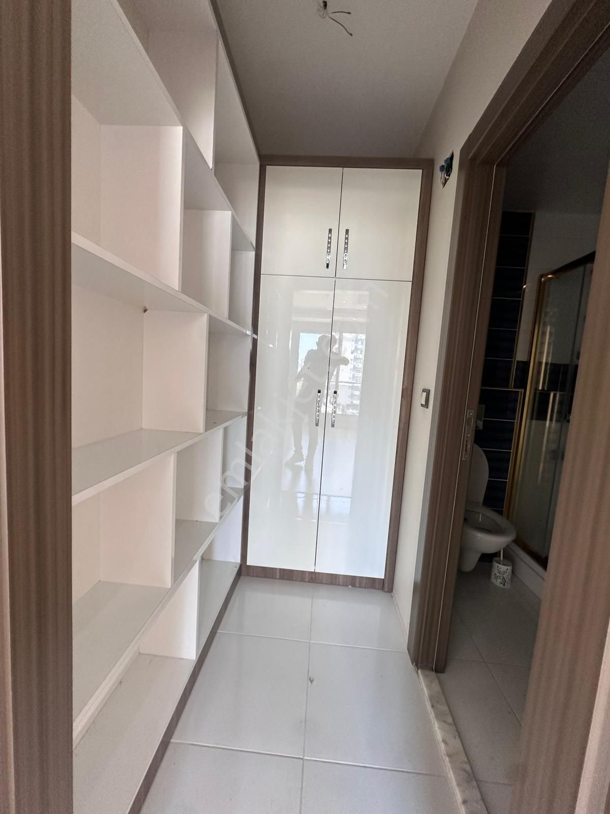 Han Emlak'tan Akdeniz'de Elit Peyzajlı Doğalgazlı Geniş 4+1 - Görsel 2