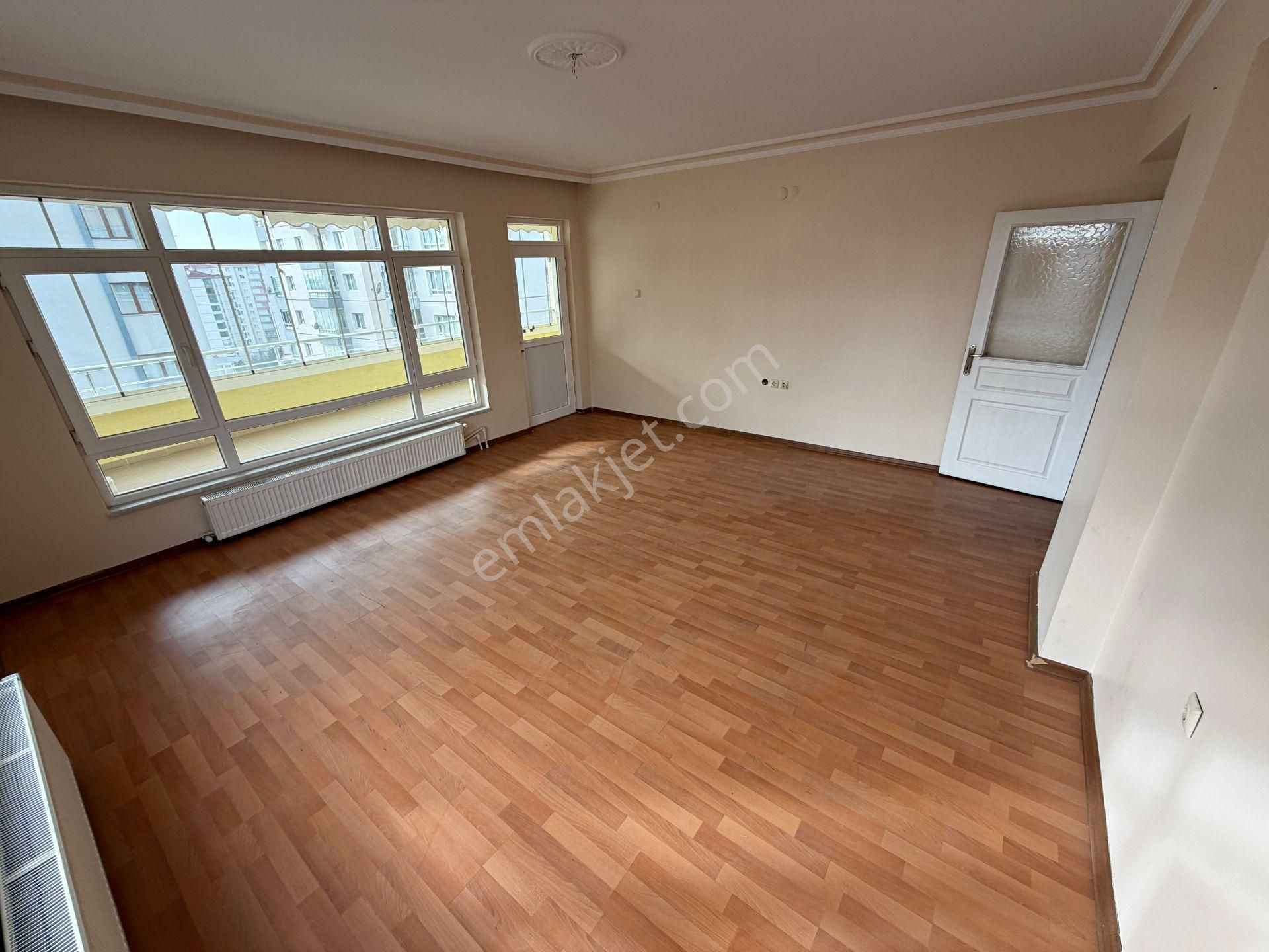 Cihandan Park Manzaralı Geniş Ebeveyn Banyolu 3+1 Kiralık Daire - Görsel 13