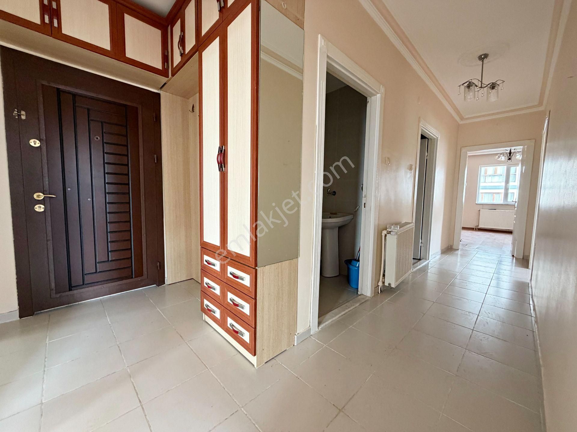 Cihandan Park Manzaralı Geniş Ebeveyn Banyolu 3+1 Kiralık Daire - Görsel 25