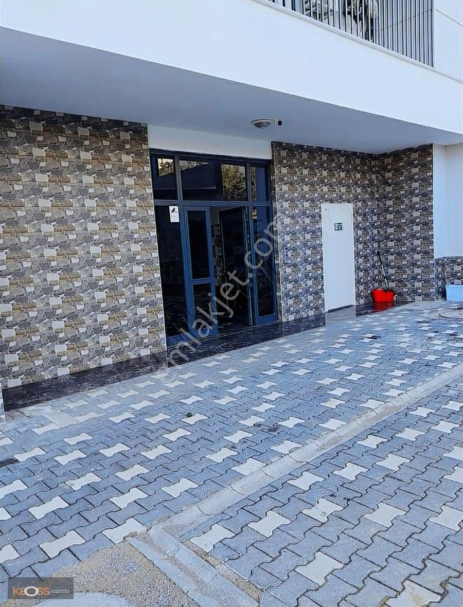 Alanya Avsallarda Site İçerisinde Satılık Eşyalı 1+1 Daire - Görsel 28