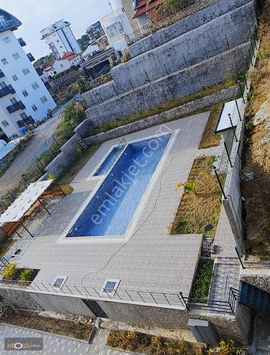 Alanya Avsallarda Site İçerisinde Satılık Eşyalı 1+1 Daire - Görsel 5